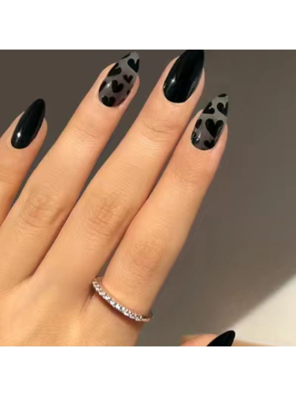 Forbidden Love - Nail Junkie - full artificial nail set - Picture 2 of 5